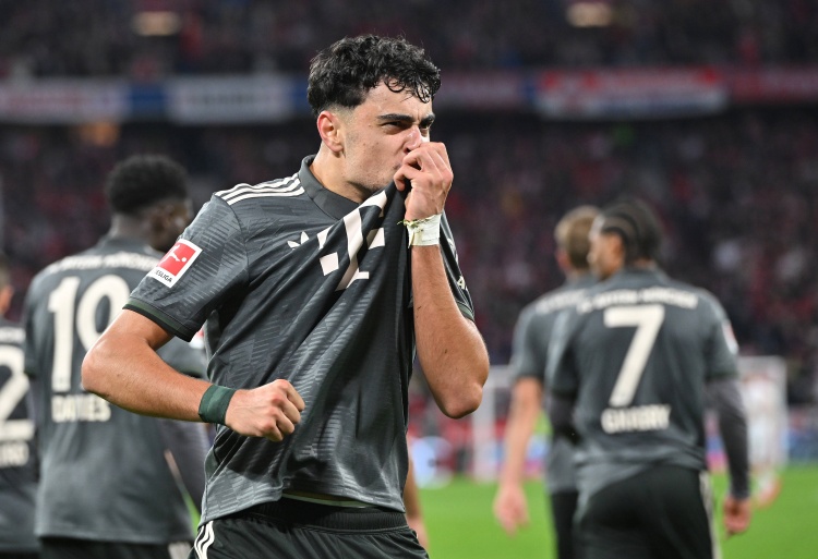 NBA免费视频-法尔克:切尔西没准备求购帕夫洛维奇,球员也没打算转会