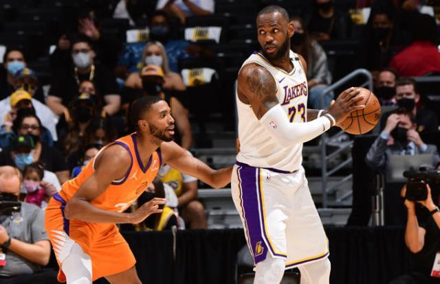 山猫NBA在线观看-浓眉伤退詹姆斯无力回天 天王山或开启全力詹模式